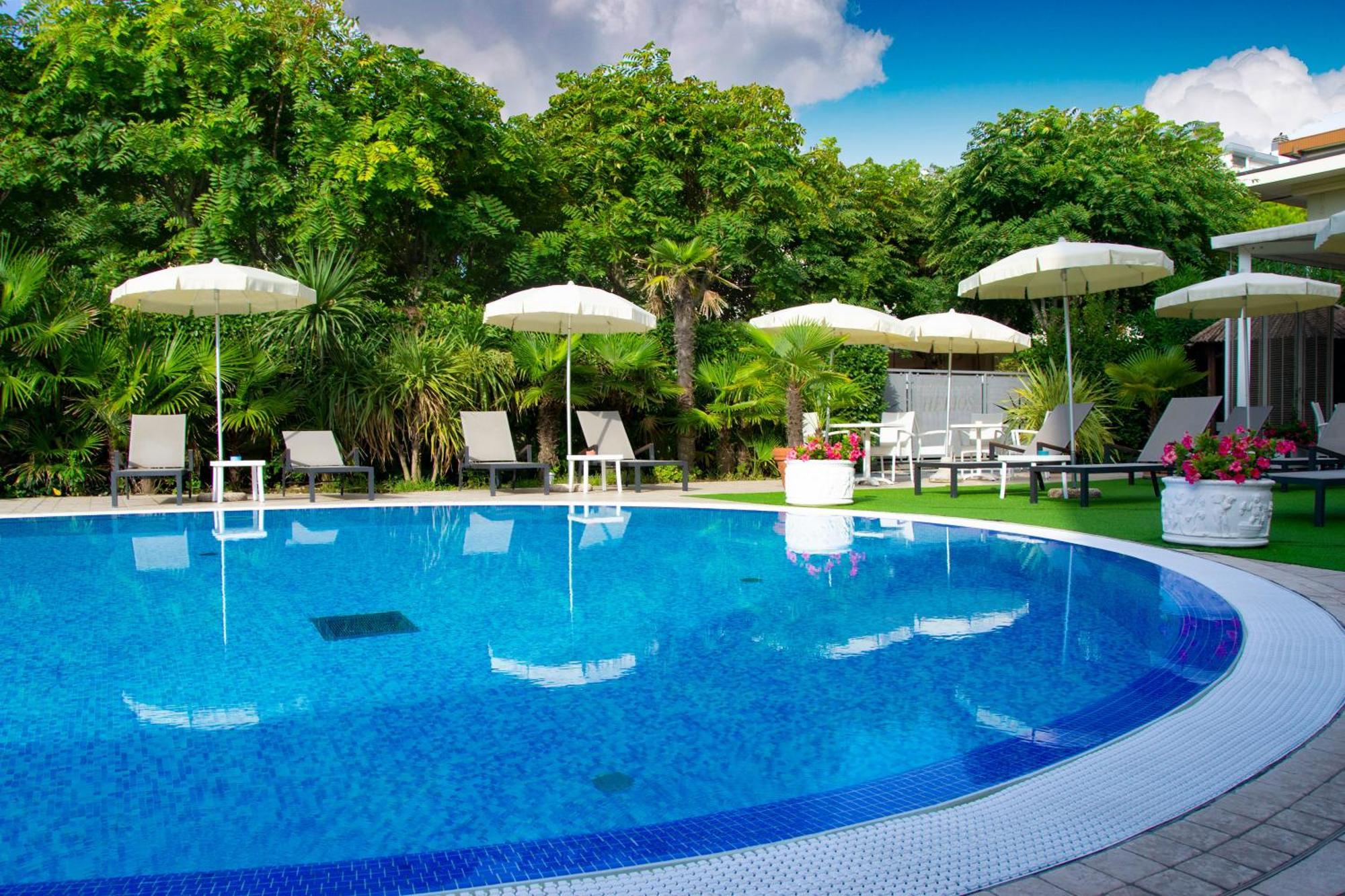 Hotel Helios Lido di Jesolo Zewnętrze zdjęcie
