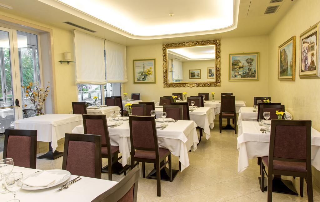 Hotel Helios Lido di Jesolo Zewnętrze zdjęcie