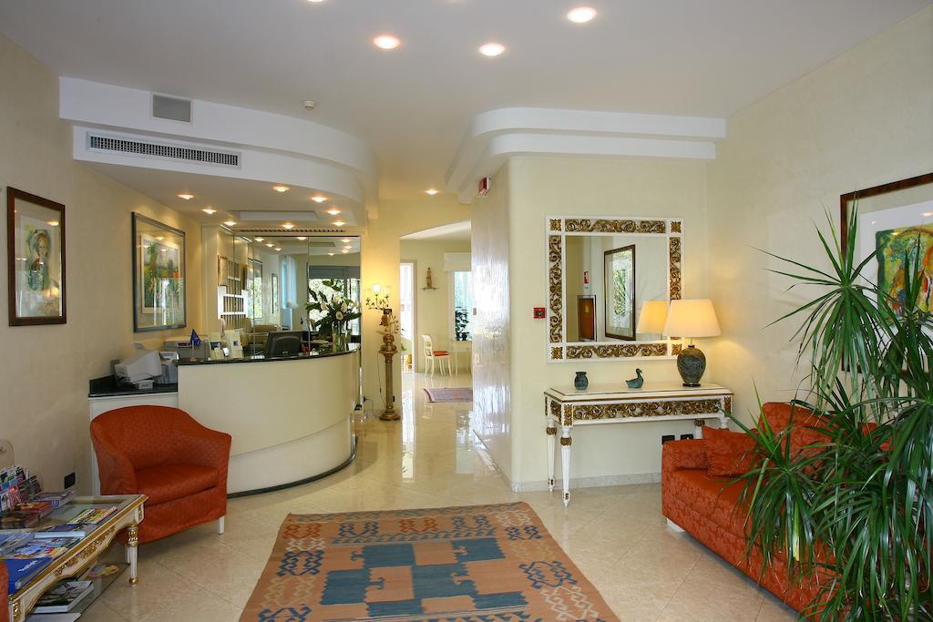 Hotel Helios Lido di Jesolo Zewnętrze zdjęcie
