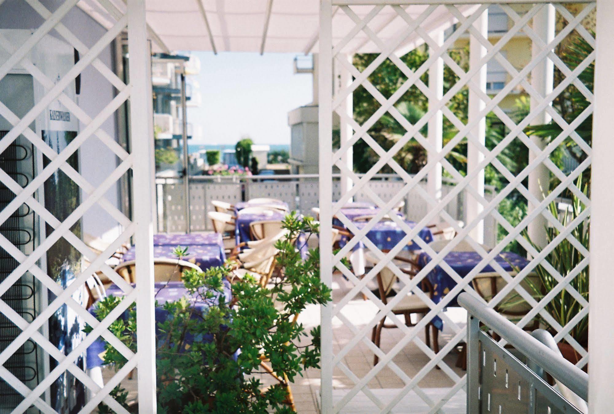 Hotel Helios Lido di Jesolo Zewnętrze zdjęcie