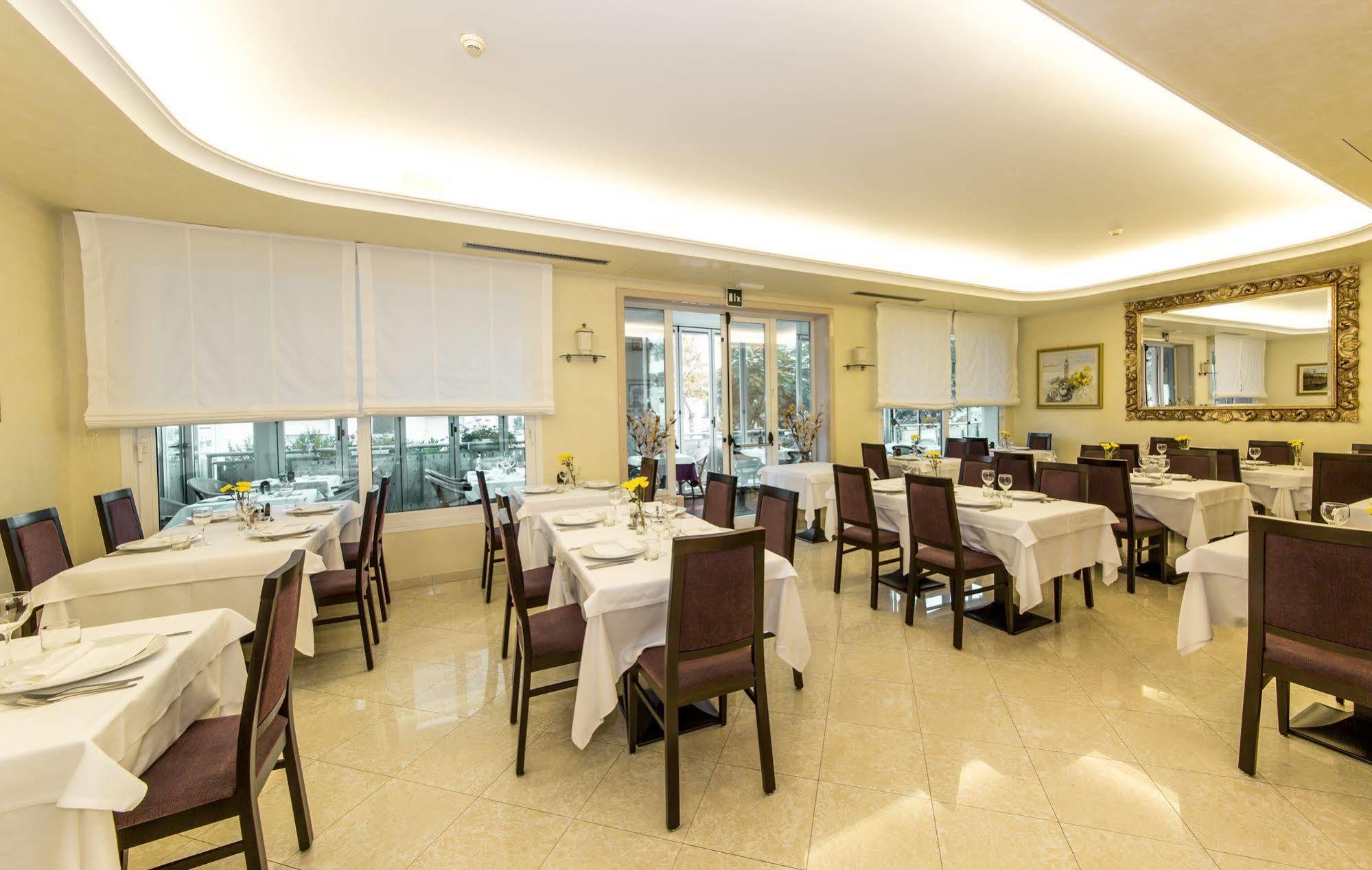 Hotel Helios Lido di Jesolo Zewnętrze zdjęcie