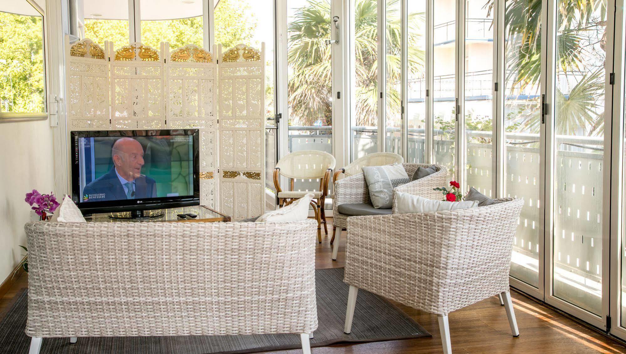 Hotel Helios Lido di Jesolo Zewnętrze zdjęcie